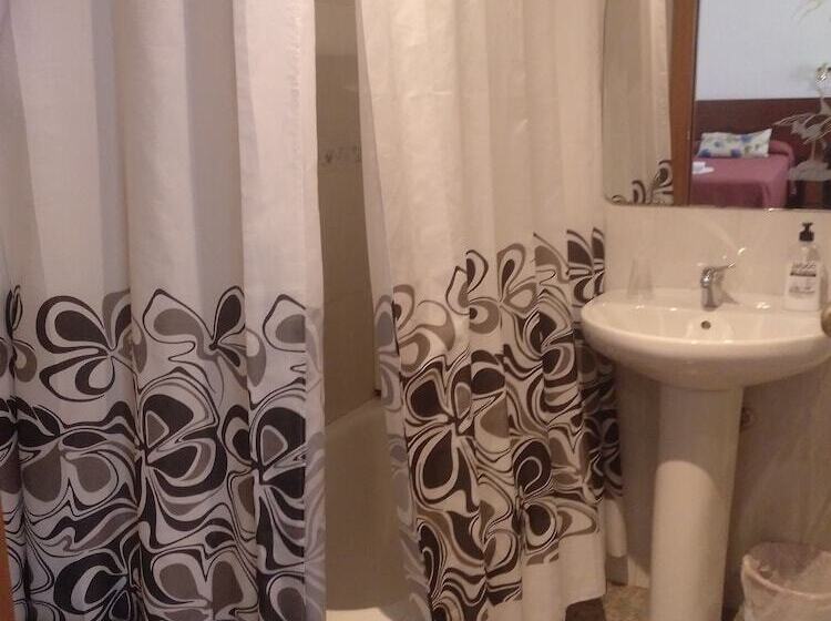 هتل Hostal Cumbre