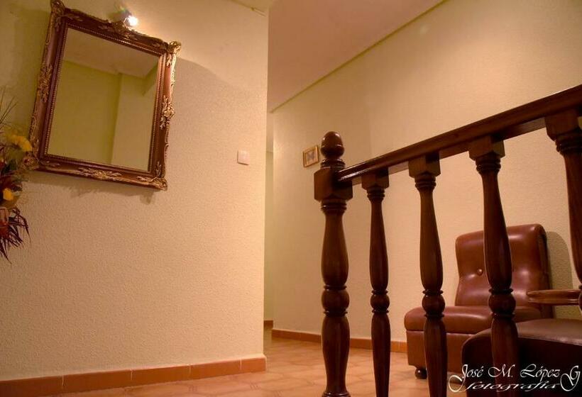 בית מלון כפרי Hostal Restaurante El Final