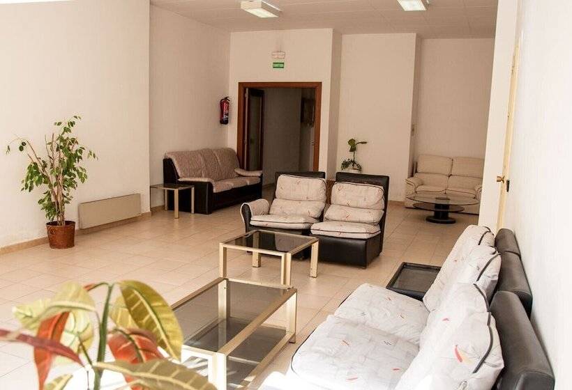 Отель Hostal Fontdemora