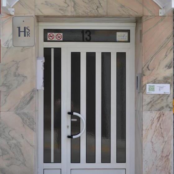 فندق Hostal La Pilarica