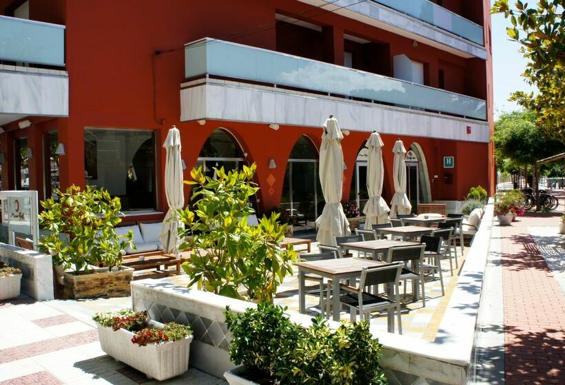 هتل Pinar Del Mar