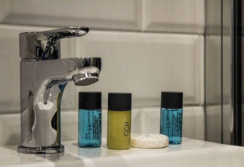 פונדק Alameda Rooms Santiago