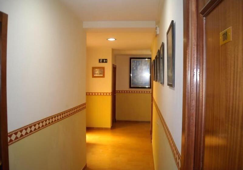Hostal Villa