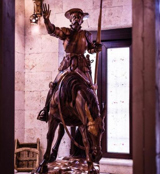 هتل Casa De Reyes