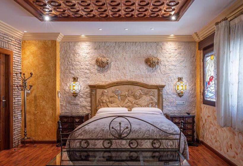 هتل Casa De Reyes