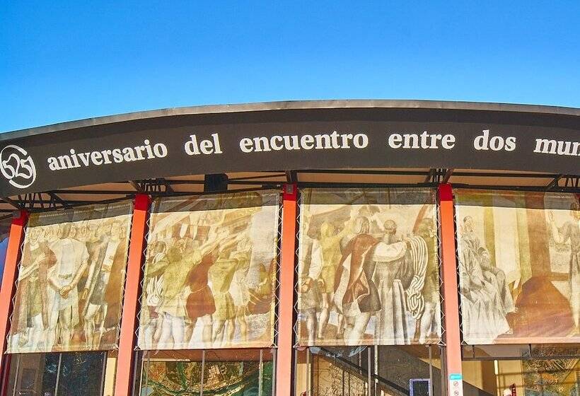 فندق Hostal Restaurante La Nina