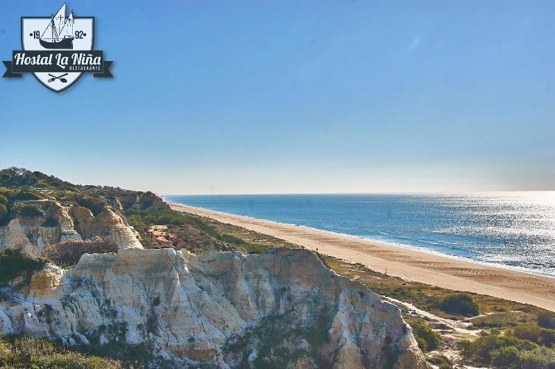 فندق Hostal Restaurante La Nina