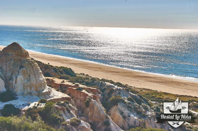 فندق Hostal Restaurante La Nina