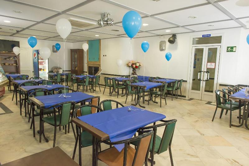 فندق Hostal Restaurante La Nina