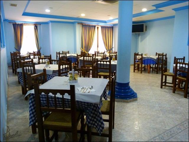 فندق Hostal Vadillo
