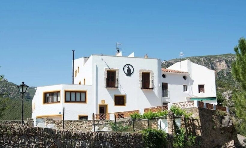 ホテル Molí L Abad