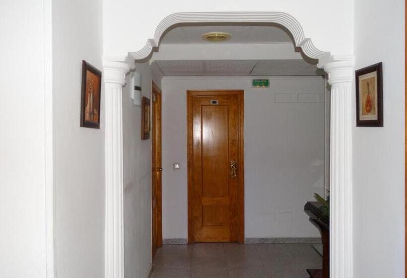 Hostal Atienzar