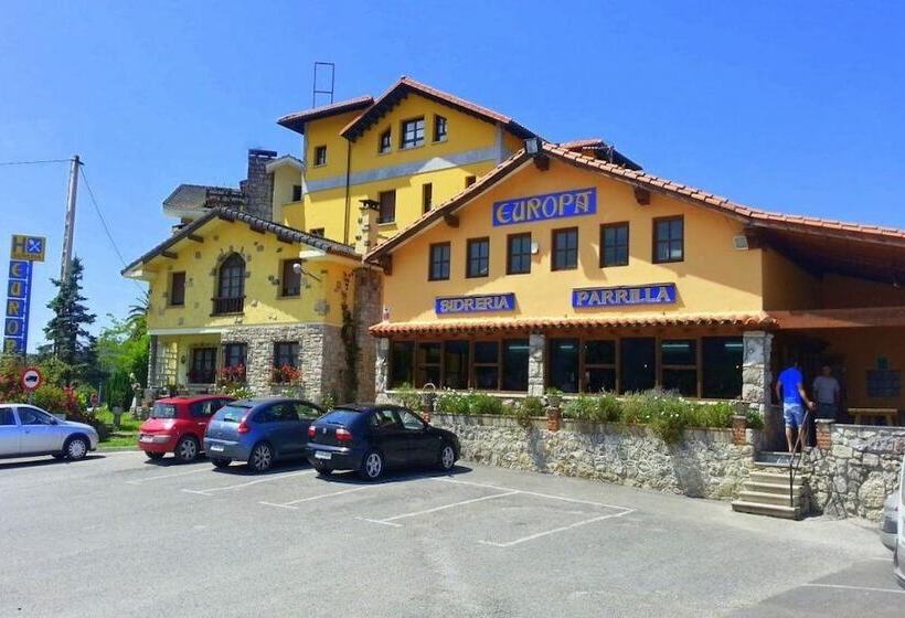 Hostal Europa
