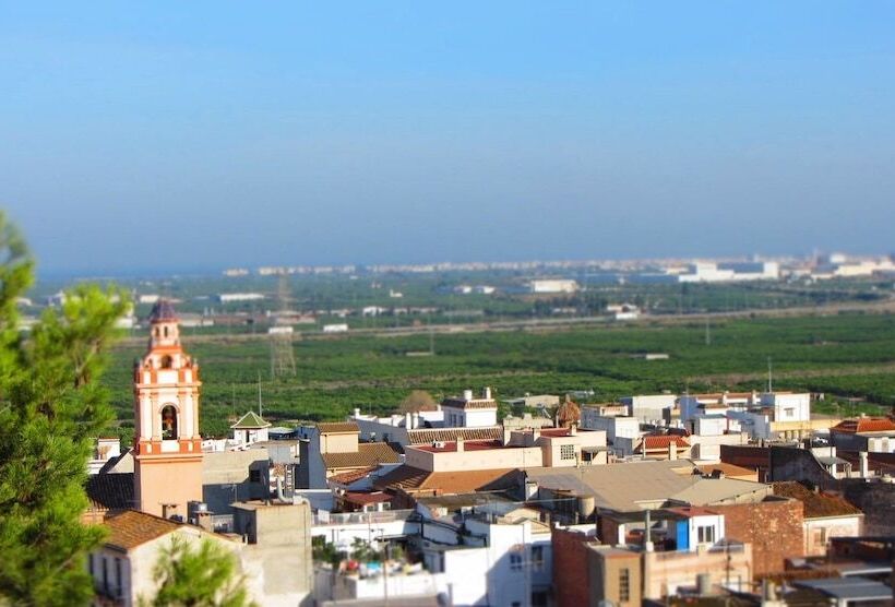 فندق Balneario De Villavieja