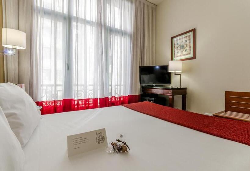 Отель Exe Laietana Palace