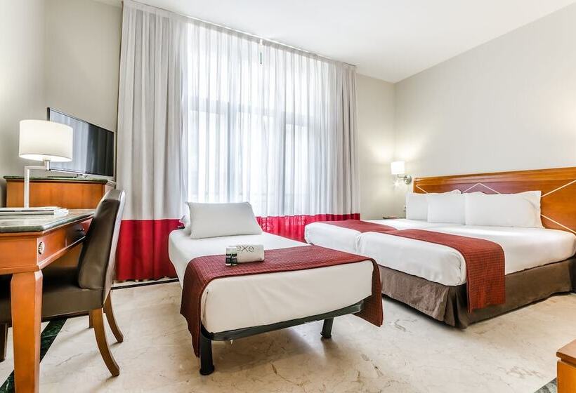 Отель Exe Laietana Palace