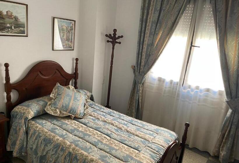 فندق Hostal Las Palomas