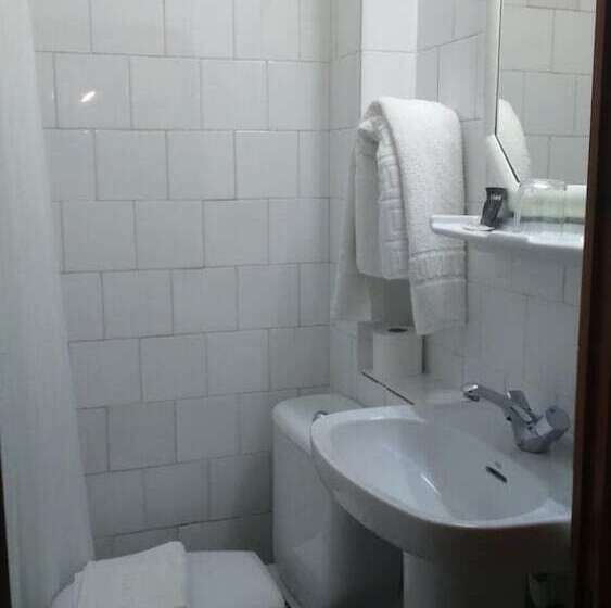 Отель Hostal Pepe