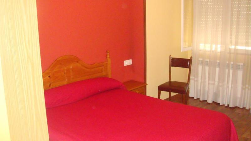 בית מלון כפרי Hostal Poncebos
