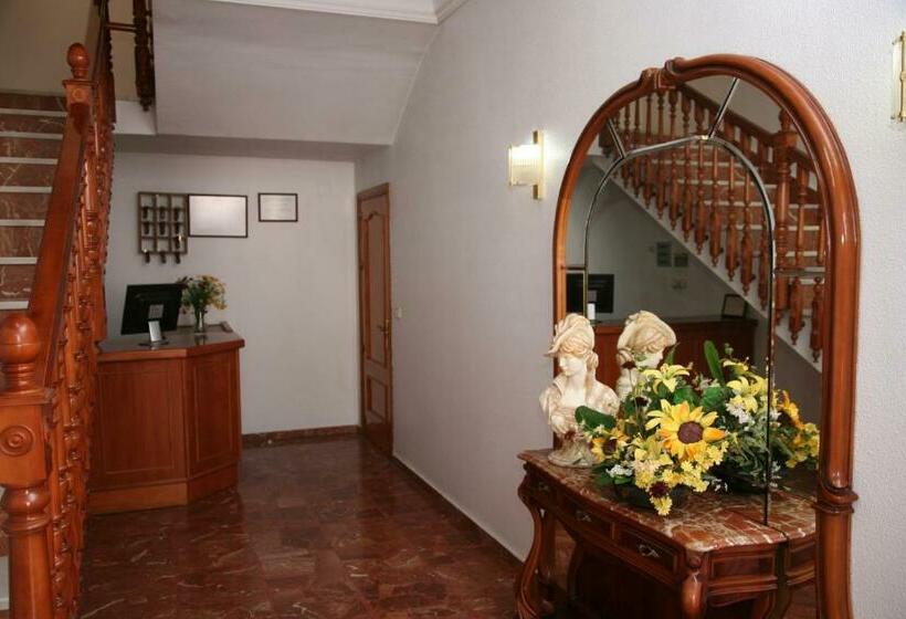 בית מלון כפרי Hostal Santa Barbara