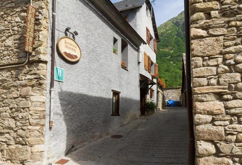هتل Hostal Aiguamog
