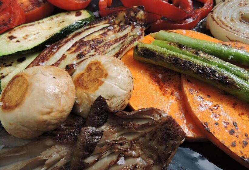 Hotel Hostal La Corte