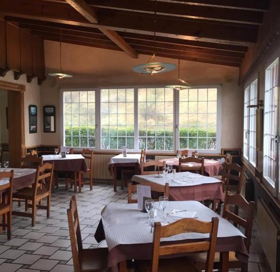 ホテル Hostal Pancorbo