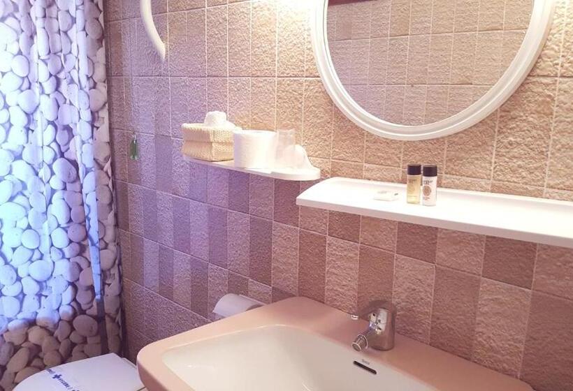 פנסיון Hostal La Cuineta De Cal Triuet