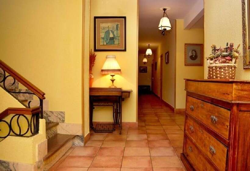 Хостел Rural Valle San Emiliano