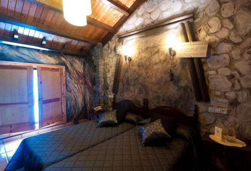 هتل Costa De Rodiles