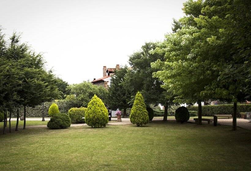 Отель Palacio De La Peña