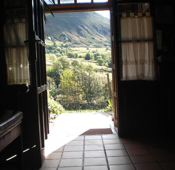 فندق ريفى Rural Genestoso