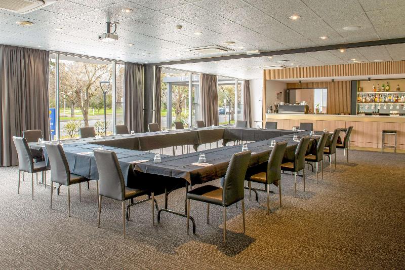 فندق Comfort Inn Regal Park