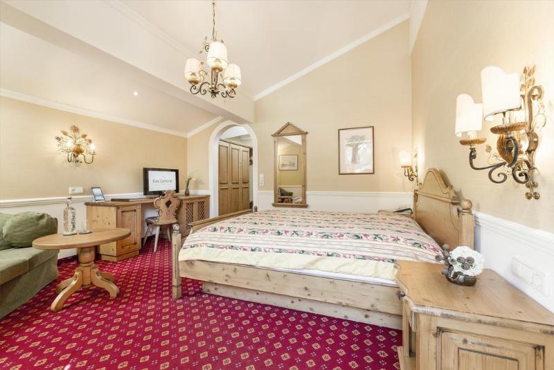 هتل Das Central – Alpine . Luxury . Life