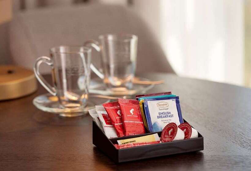 هتل Hilton Vienna Park