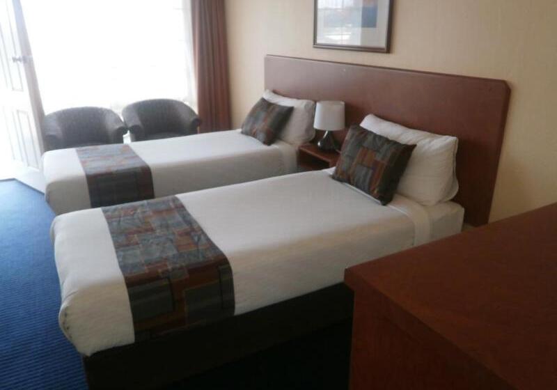 هتل Ibis Styles Albany