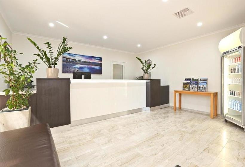 בית מלון כפרי Morphettville Motor Inn