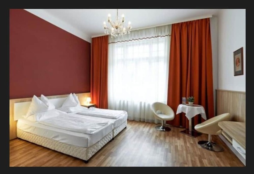 בית מלון כפרי Pension Baronesse