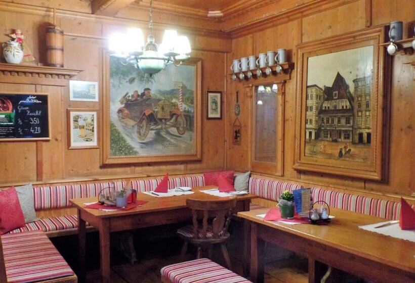 ホテル Restaurant Minichmayr