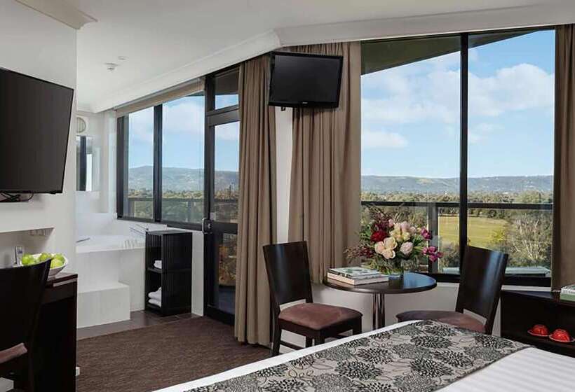 هتل Rydges South Park Adelaide