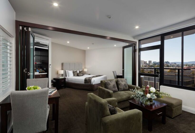 هتل Rydges South Park Adelaide