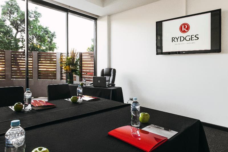 هتل Rydges South Park Adelaide