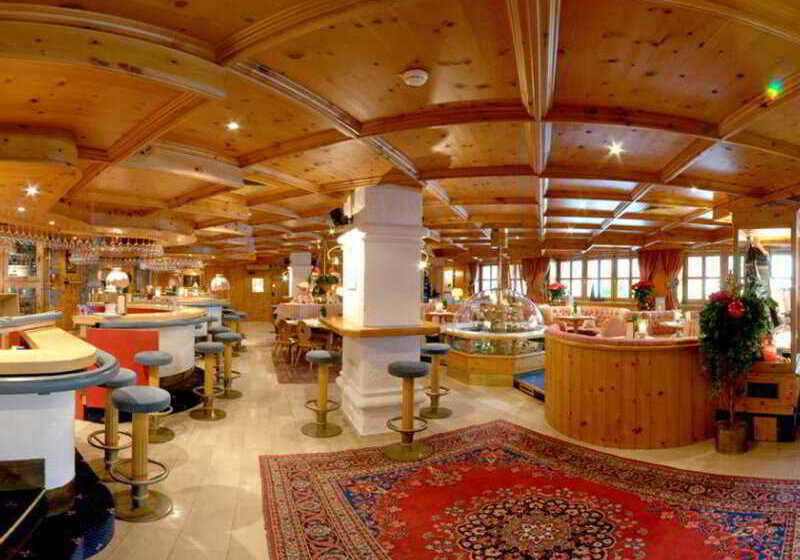 Jufa Alpenhotel Saalbach