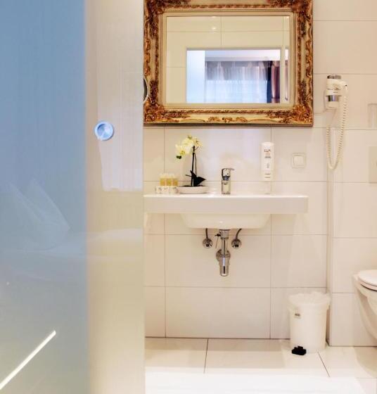 Stadthotel Restaurant Auerhahn