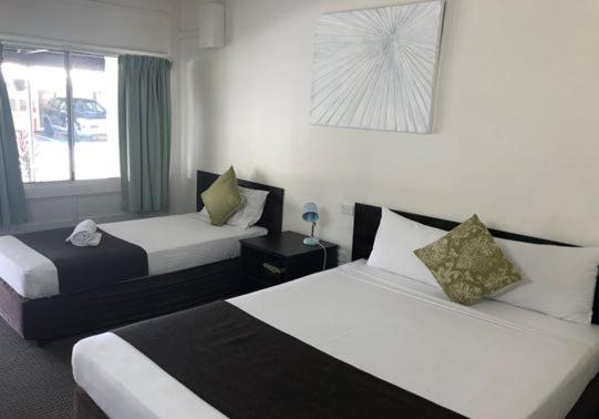 Coral Sands Motel