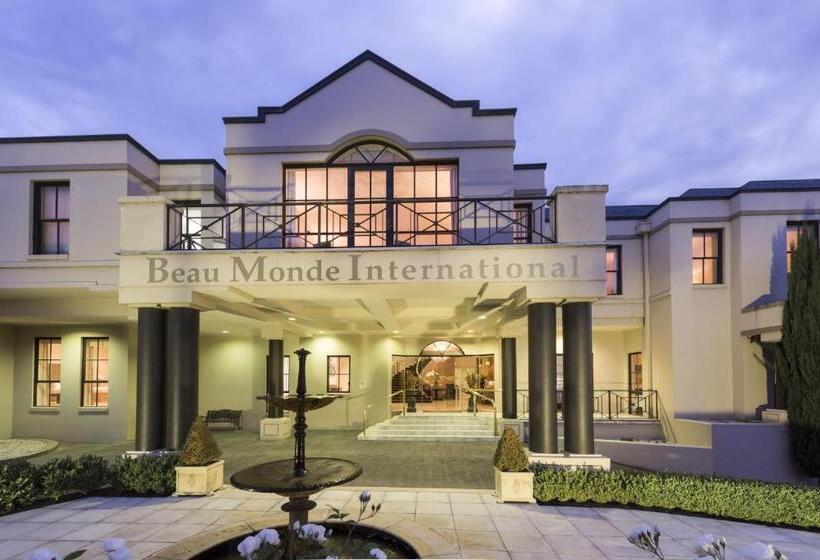 호텔 Beau Monde International
