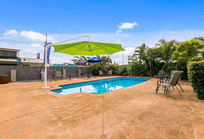 בית מלון כפרי Comfort Inn On Main Hervey Bay