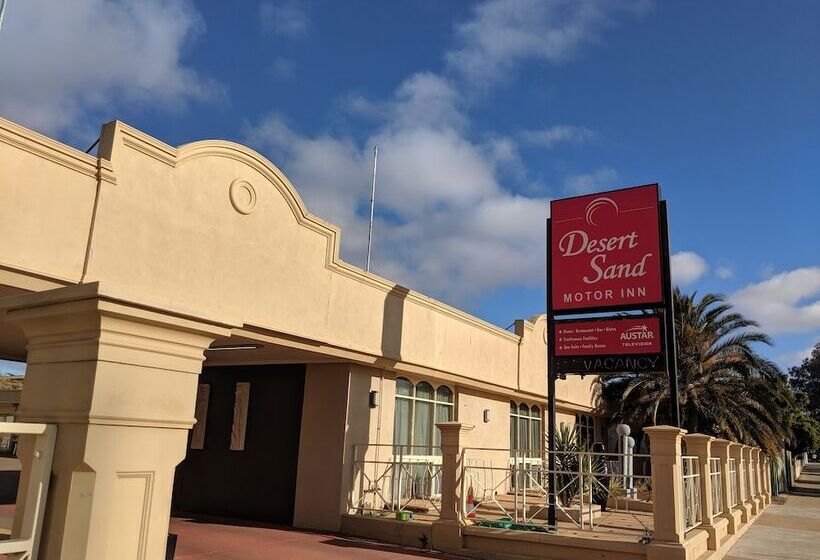 فندق Desert Sand Motor Inn