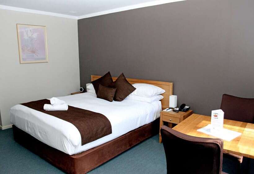 בית מלון כפרי Hospitality Esperance Surestay Collection By Best Western
