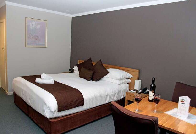 בית מלון כפרי Hospitality Esperance Surestay Collection By Best Western